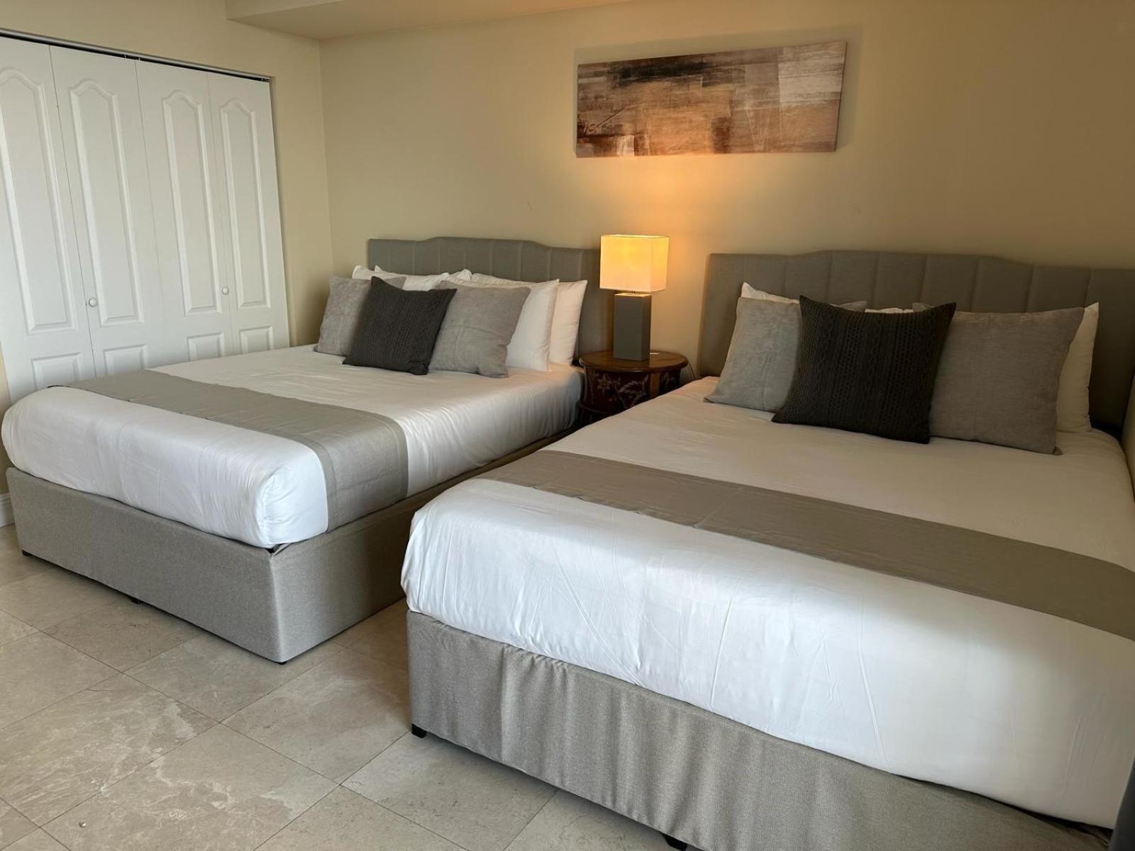 Beautiful Asian Retreat 2Bd 2Bth Apt Min To Beach マイアミビーチ エクステリア 写真